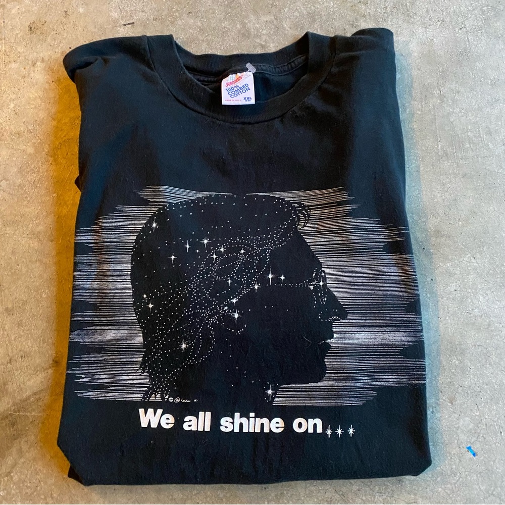 Vintage John Lennon We All Shine On Shirt
Size XXL.